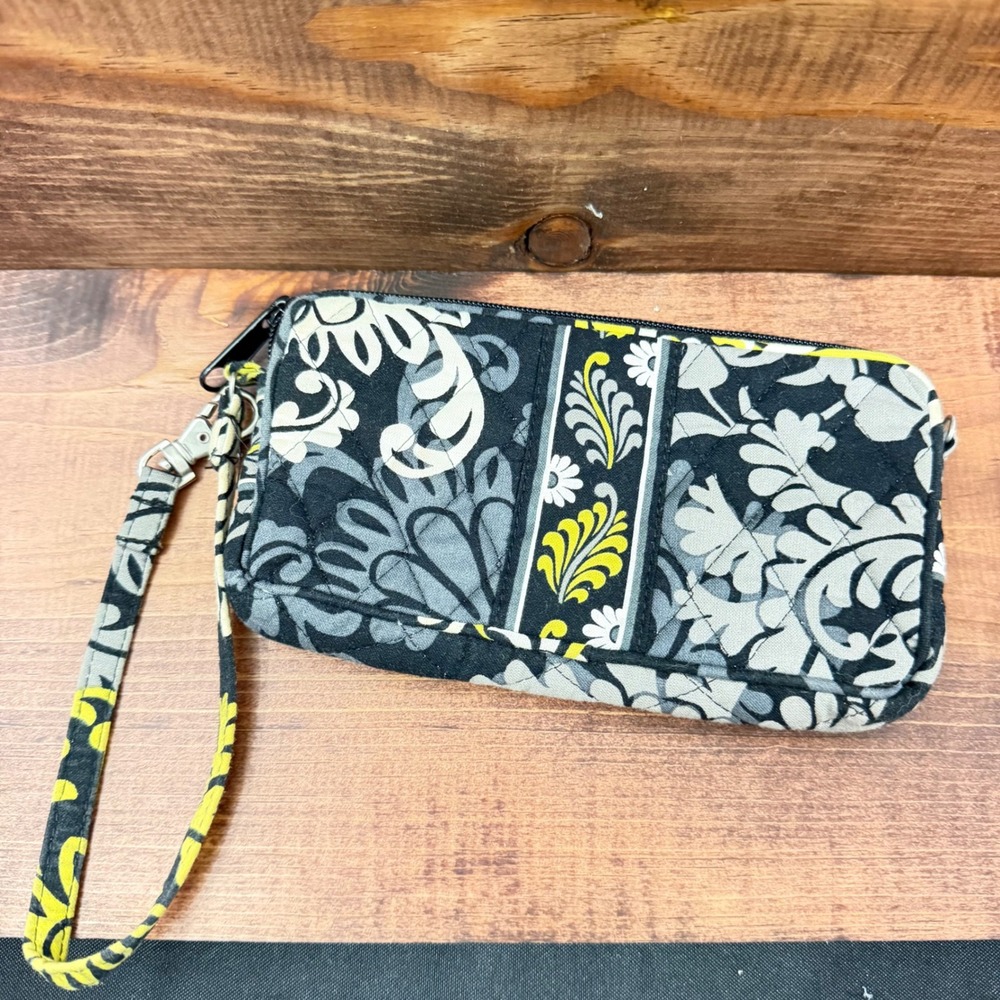 Vera Bradley Night and Day Quilted Cotton Zip Wristlet Black White Yellow Floral